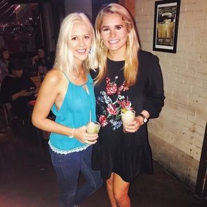 Meet your Posher, Brooke